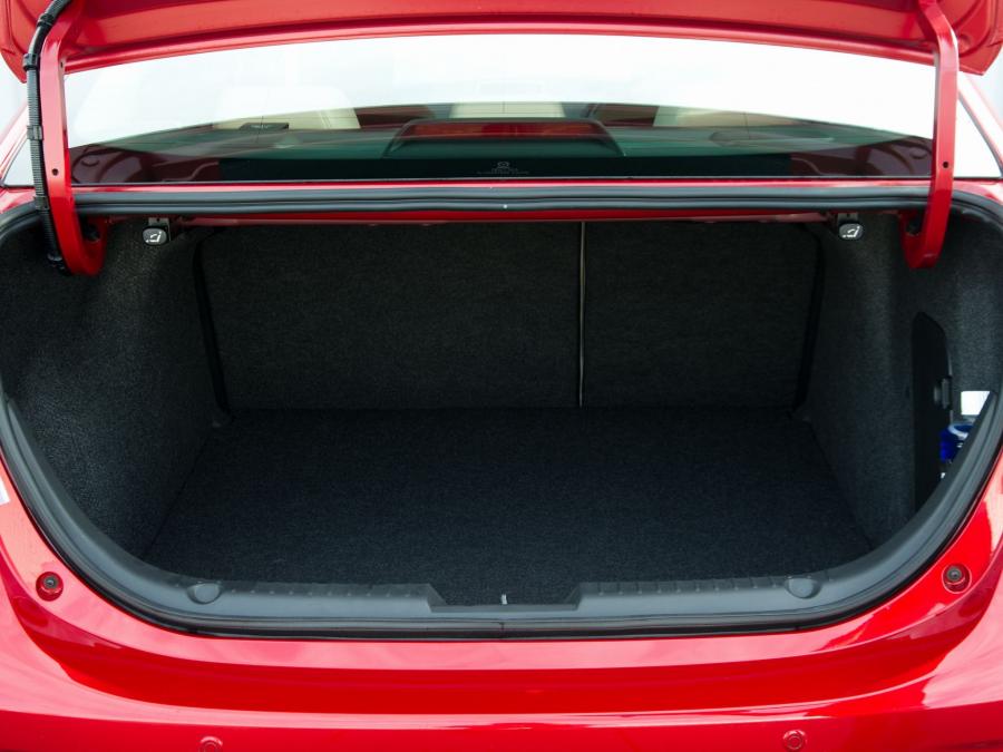  Mazda3 Sedan 2013 года  (UK) (фото 2 из 22)